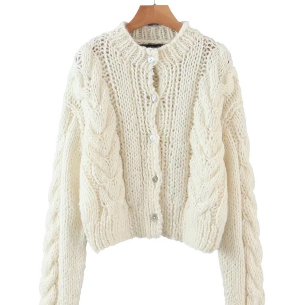 Cable knit sweater cardigan white cream womens twist button purple lilac - Picture 8 of 16